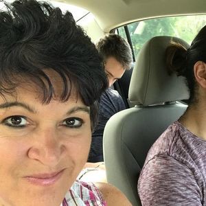 Meet your Posher, Sharon